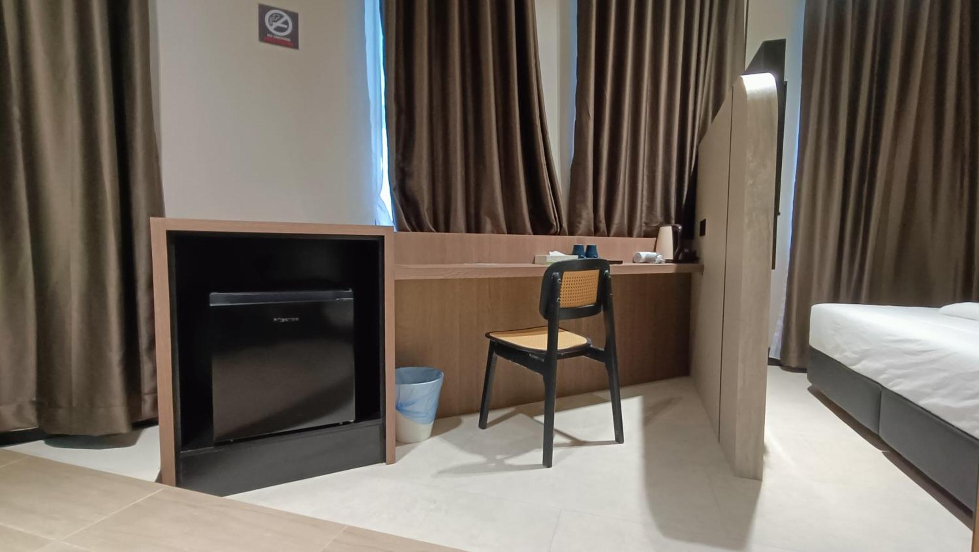 Urban Inn, Serai Wangi Padang Serai Luaran gambar