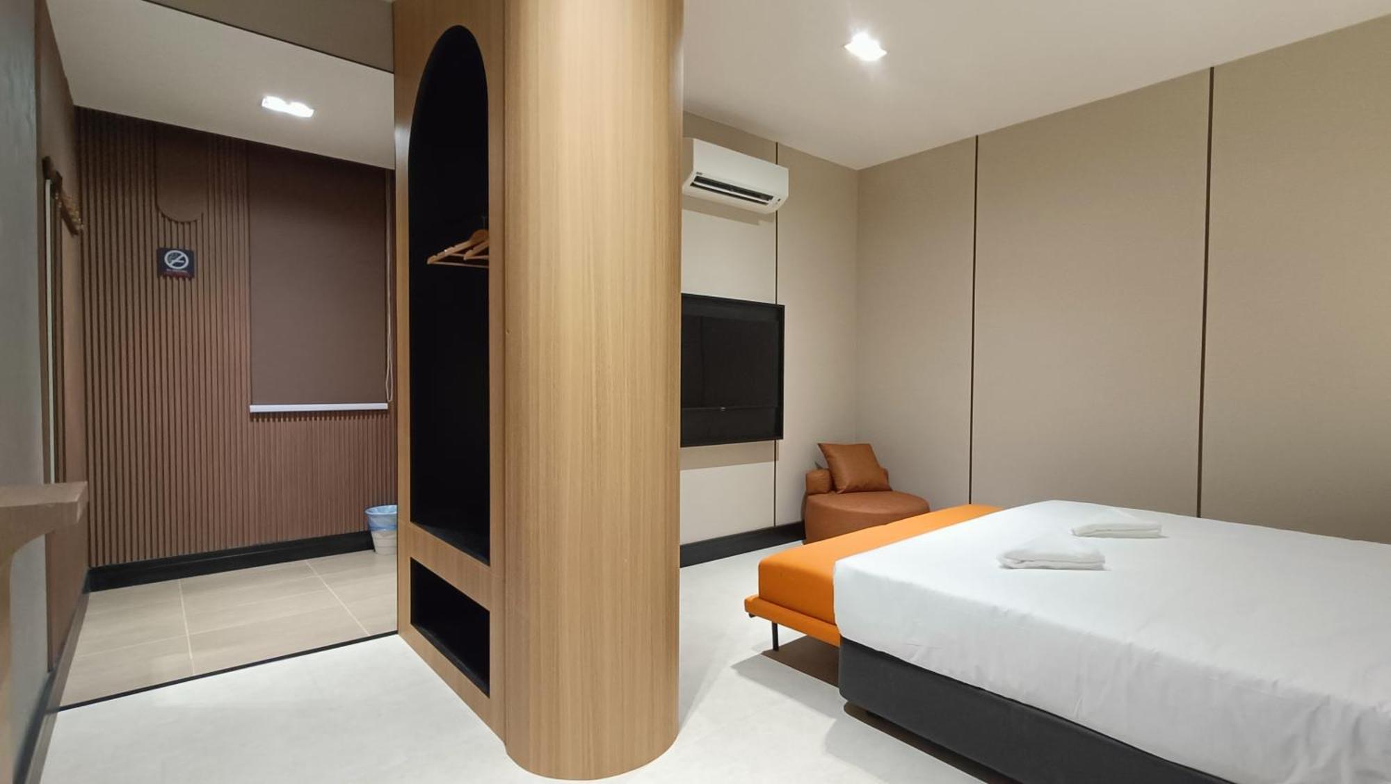 Urban Inn, Serai Wangi Padang Serai Luaran gambar