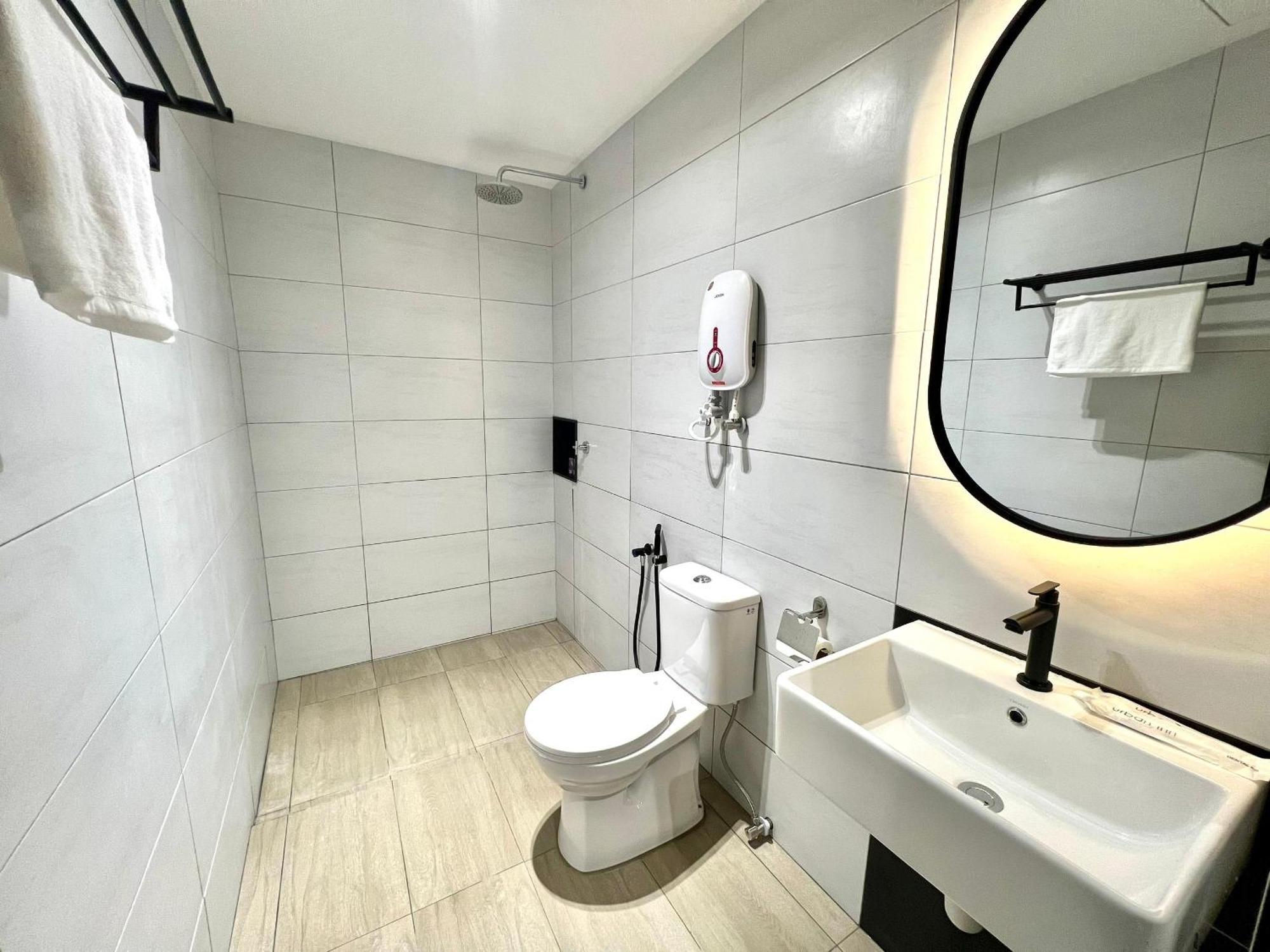 Urban Inn, Serai Wangi Padang Serai Luaran gambar