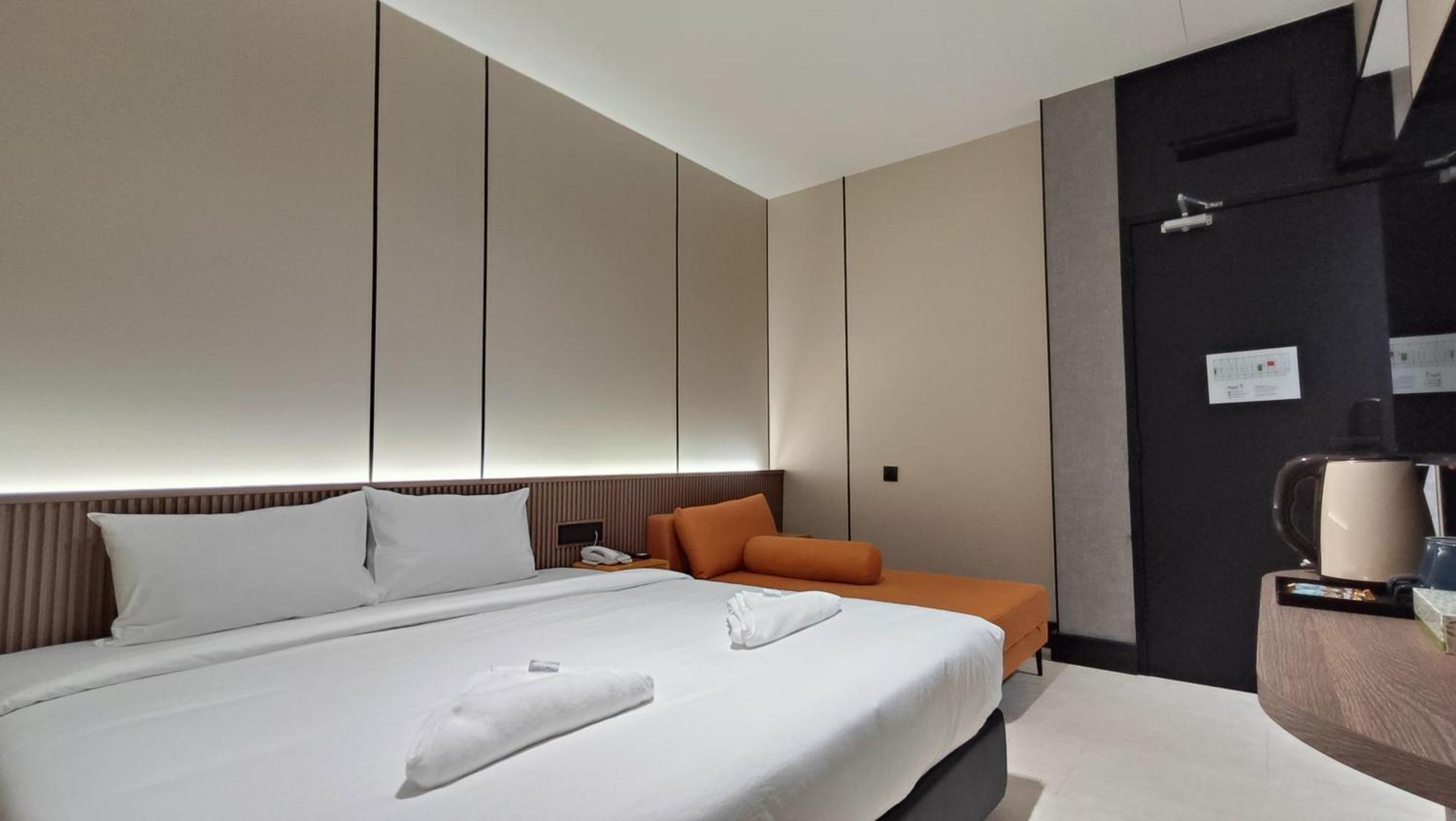 Urban Inn, Serai Wangi Padang Serai Luaran gambar