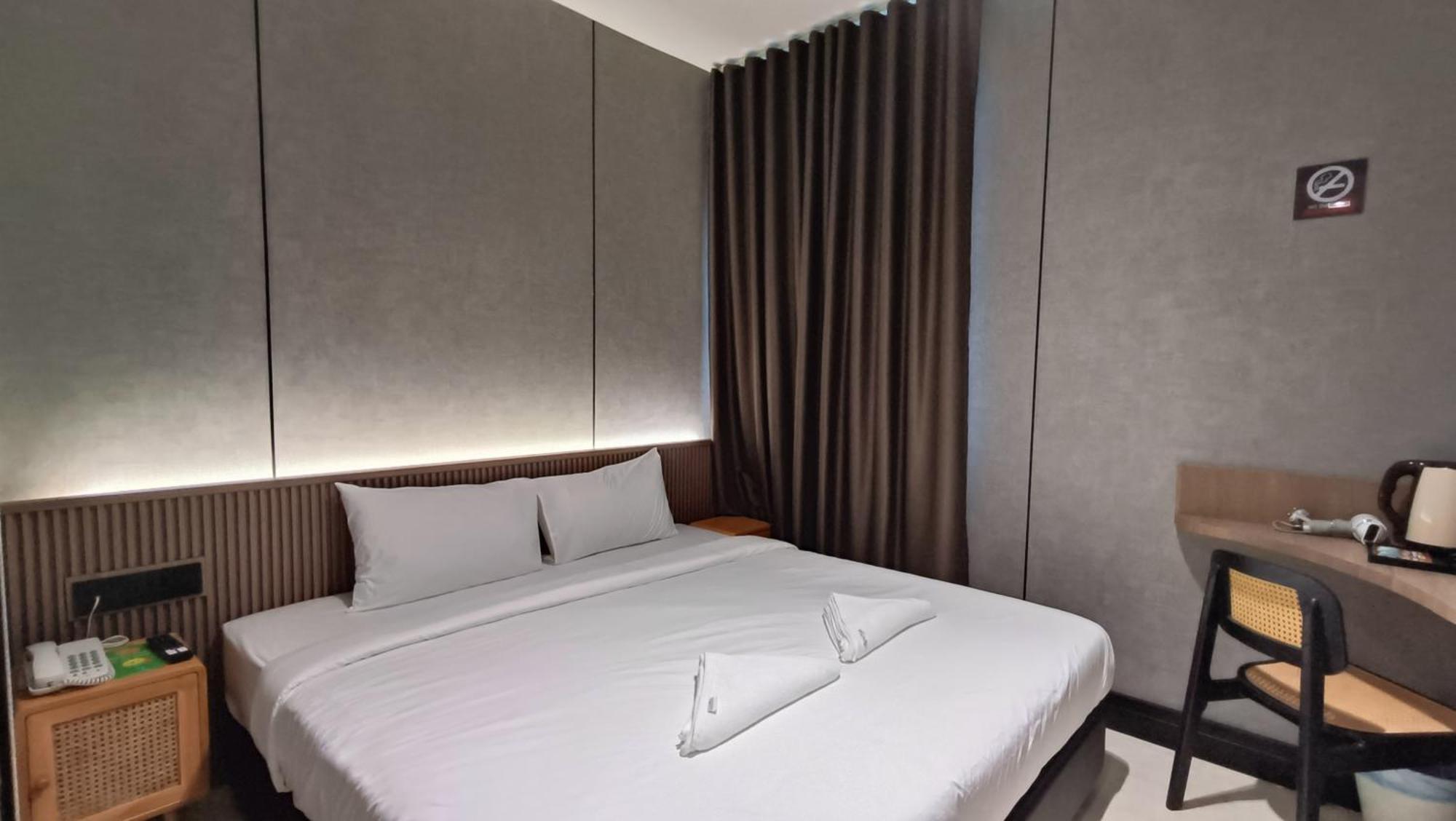 Urban Inn, Serai Wangi Padang Serai Luaran gambar