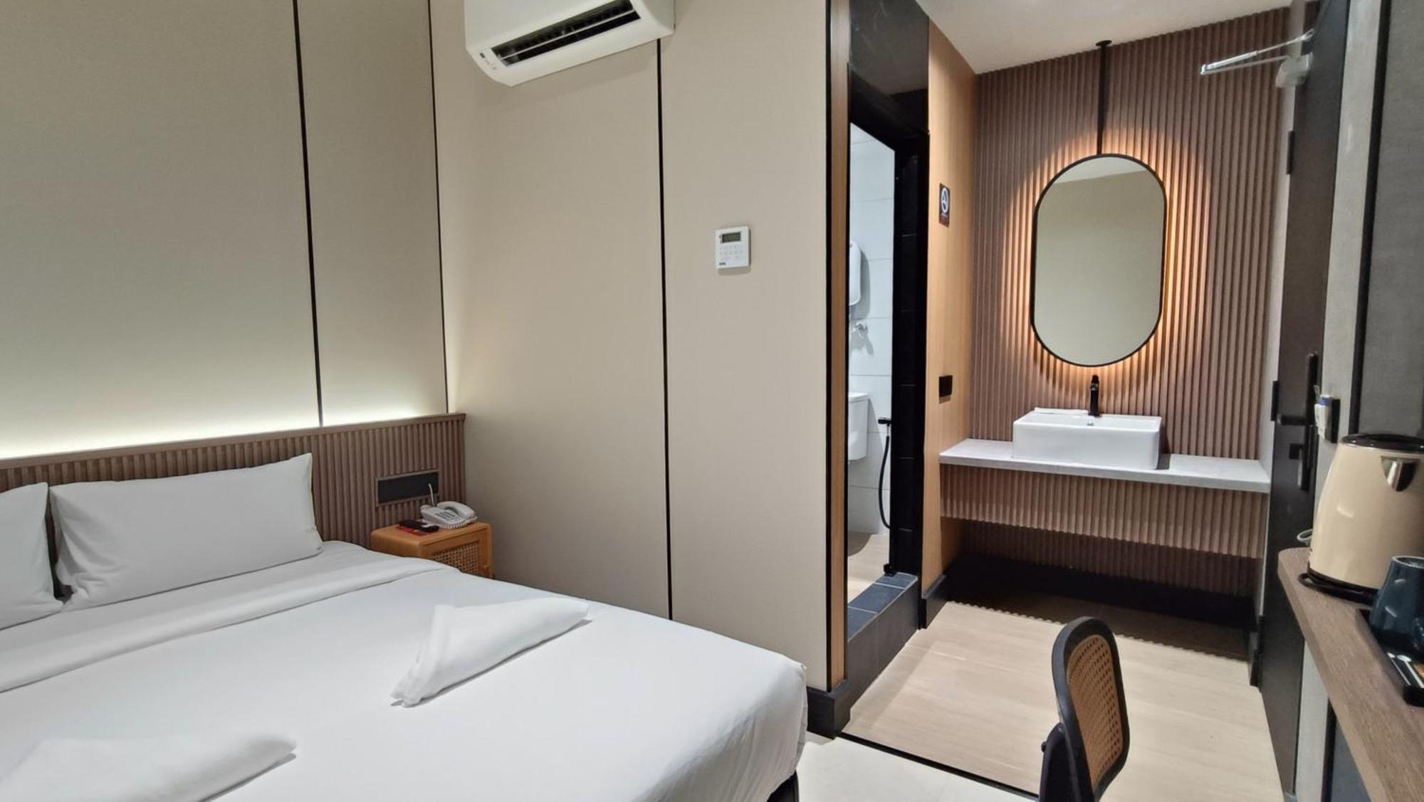 Urban Inn, Serai Wangi Padang Serai Luaran gambar