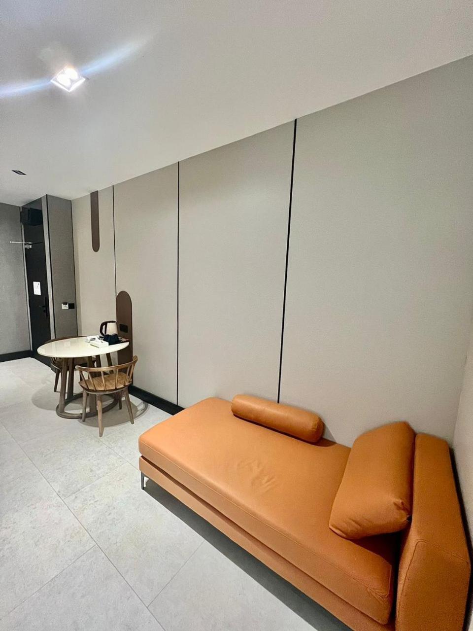 Urban Inn, Serai Wangi Padang Serai Luaran gambar